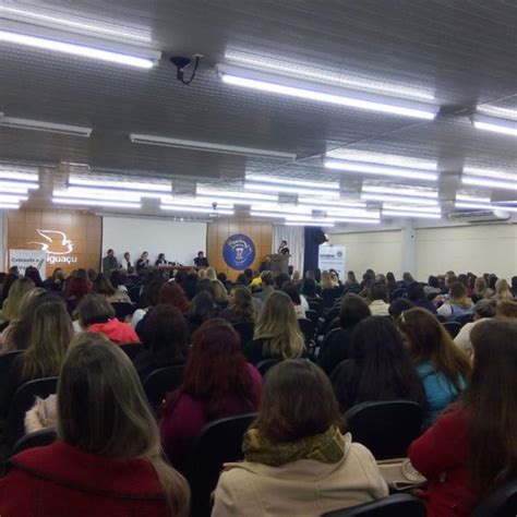 Dedica Encontro Realizado Palestrante De Renome Internacional