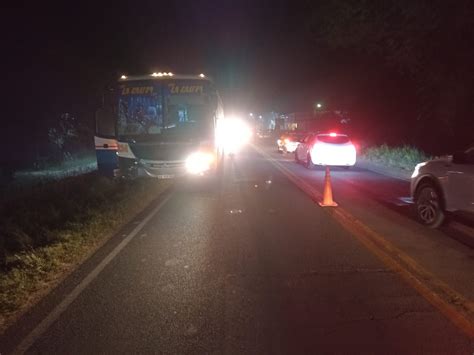 Chocó Un Colectivo De «la Calera Con Una Moto En La Ruta E55 El