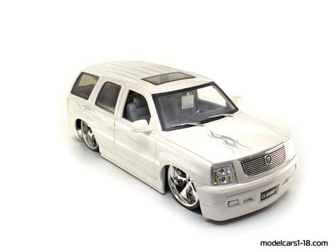 Cadillac Escalade Suv 2001 Jada Toys 1 18 Gallery