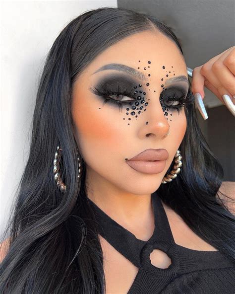 30 Best Baddie Makeup Looks Plus How To Nail The Look Makeup Magique