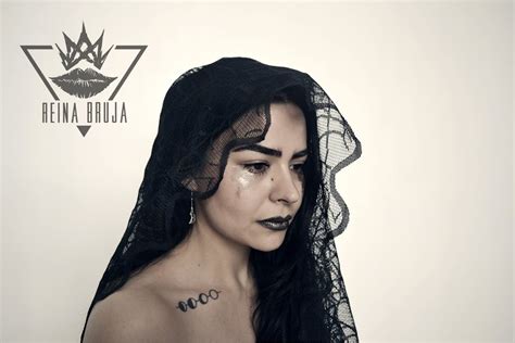 Reina Bruja : Music: Nox Arcana "Gothic"