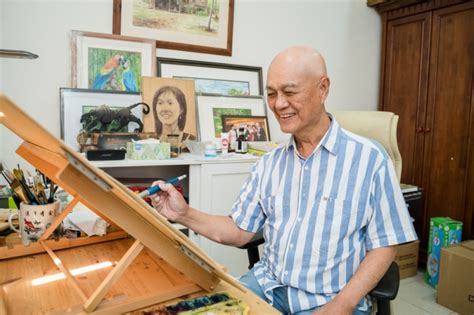 Former Civil Servant Yeow Teck Chai Paints Simpler Carefree Days In