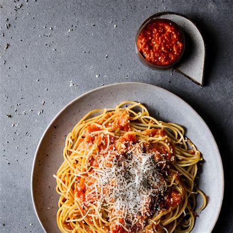 Spaghetti Met Sjalotten Tomatensaus Jumbo