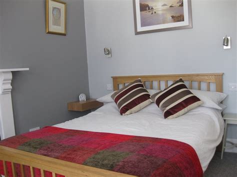 Acorns Guest House Combe Martin room 7 Has Wi-Fi and Private Yard - UPDATED 2022 - Tripadvisor ...