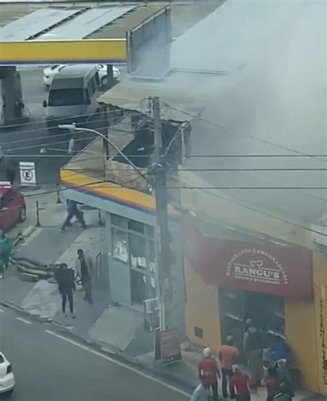 Urgente em Vitória da conquista Incêndio atinge restaurante no Centro