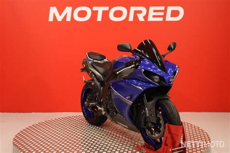 Yamaha Yzf R Ilmainen Kotiintoimitus Huoltokirja Tcs Akrapovic