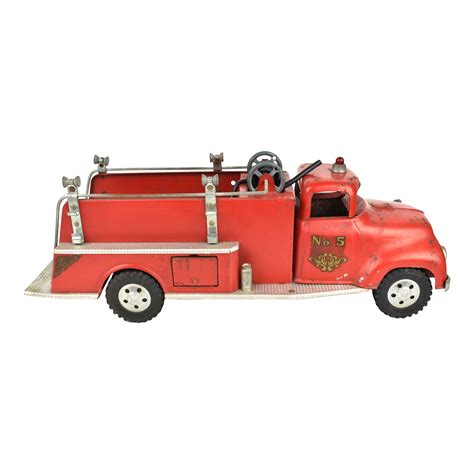 Vintage Mid 20th Century Metal Tonka Pumper Fire Truck Toy Model