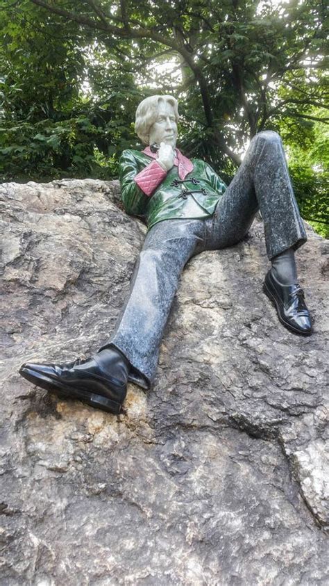 Oscar Wilde Monument In Merrion Square Park Dublin Ireland Editorial