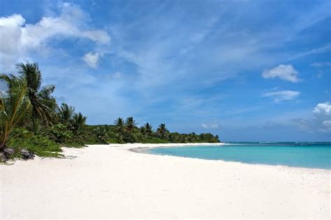 Beach weather in Flamenco Beach, Culebra Island, Puerto Rico in January