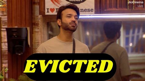 Bigg Boss 17 Vicky Jain Evicted From The Show In Midweek Eviction Arun