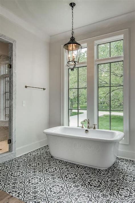 10 Modern Farmhouse Bathroom Flooring