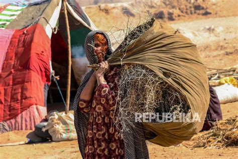 Konflik Di Afghanistan Keluarga Jadi Pengungsi Republika Online