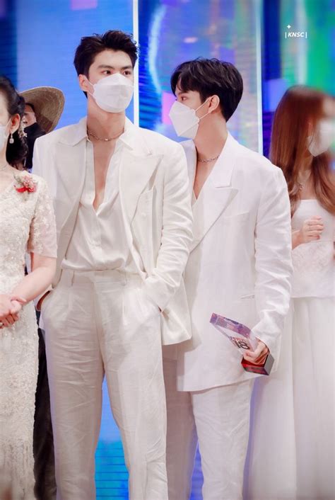 Pin By Rin Rpvv On Ohmnanon Gmmtv Actors Cute Gay Couples Actors