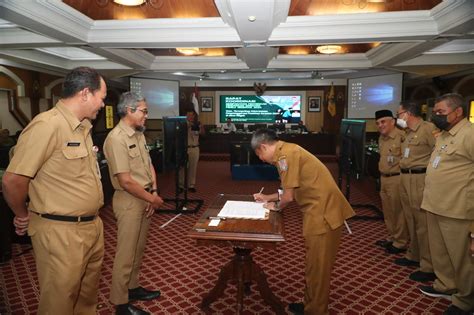 Sekda Se Jateng Tandatangani Kesepakatan Komponen Pendanaan Pilkada