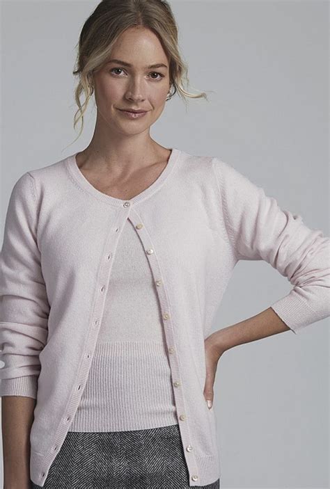 Pin By Sergio On Crewneck Cardigans Casual Cardigans Nighttime