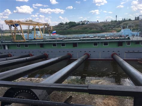 Начали работу две плавучие насосные станции в Волгоградской области