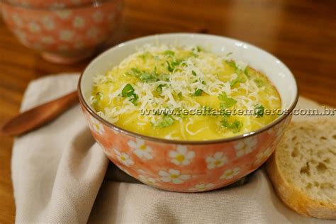 Receita de Sopa cremosa de mandioquinha e alho poró Receitas e Temperos