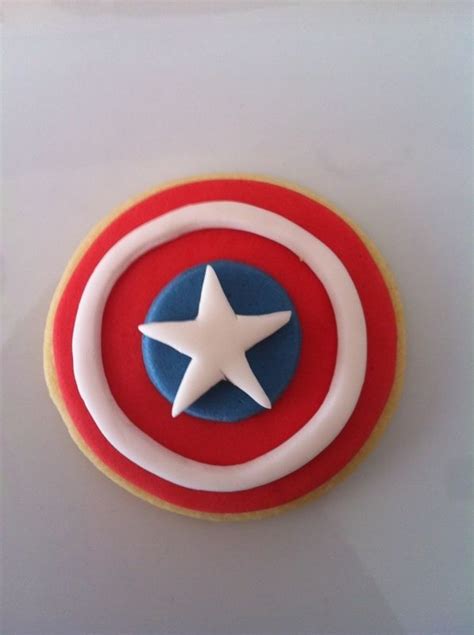 Captain America Shield Cookie