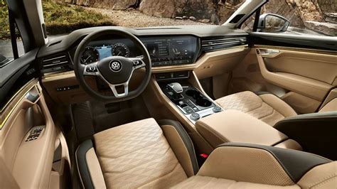 Volkswagen Nuova Touareg Concessionario Carpoint