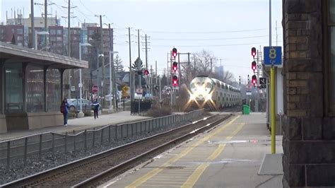 Eastbound Go Train Arrives At Brampton Go Station Youtube