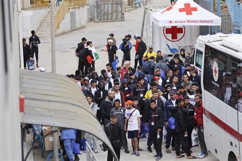 Al Menos 30 Desaparecidos En Los últimos Naufragios Frente A La Costa