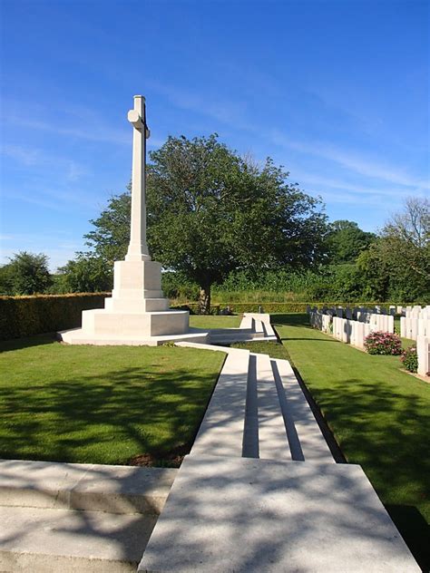 Fifteen Ravine British Cemetery Nord France Ww1 A