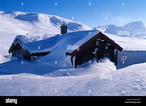 Snowy cabin in winter, Norway Stock Photo - Alamy