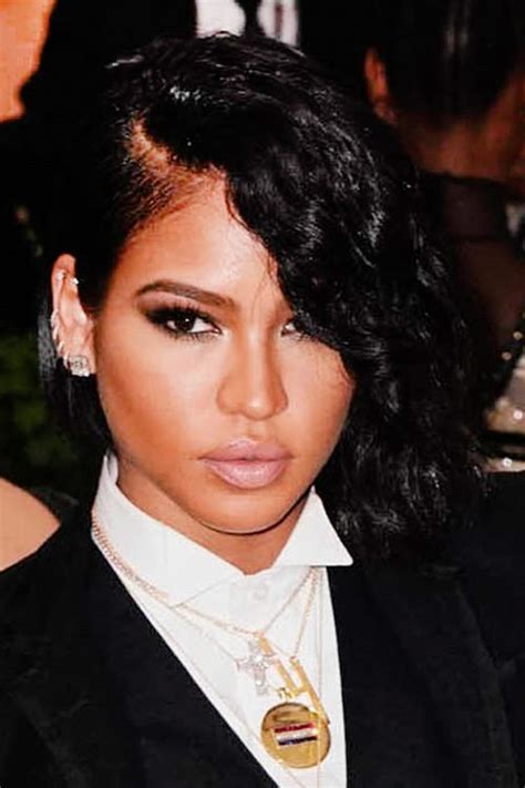 Cassie Ventura's Hairstyles & Hair Colors | Steal Her Style