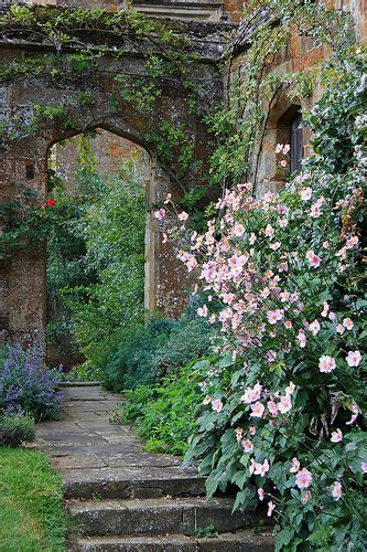 Broughton castle gardens – Artofit