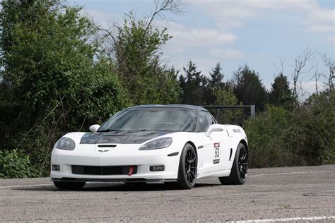 Chevrolet C6 Corvette Grand Sport with 18"/19" SM-10RS Wheels in Satin Black