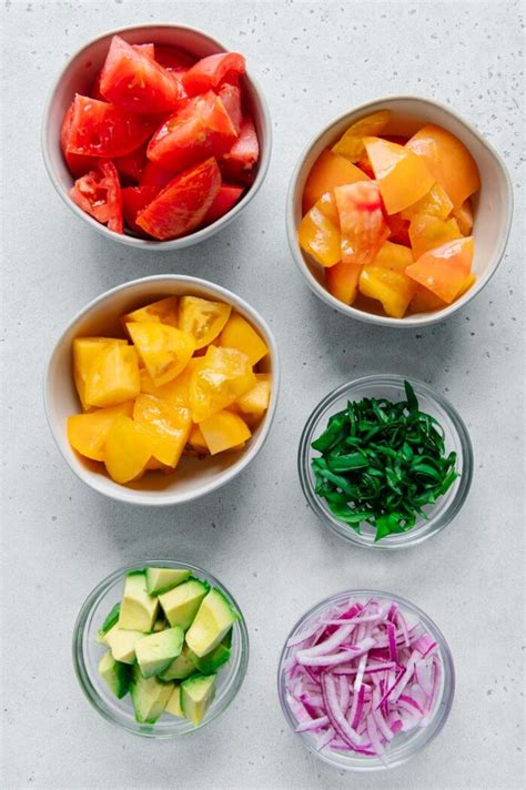 Easy Summer Tomato Basil Avocado Salad Eating By Elaine