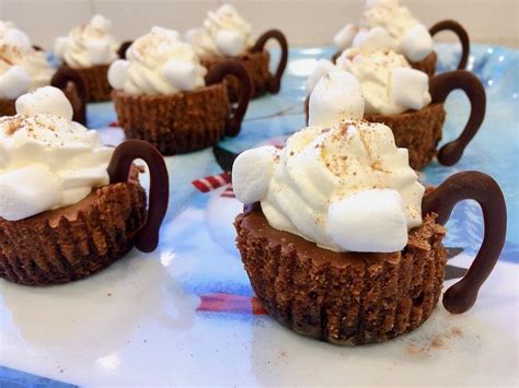 Hot Cocoa Cheesecake Minis Mini Cheesecakes Desserts Chocolate Chip Recipes