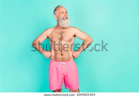 3 Hundred Naked Old Men On Beach Royalty Free Images Stock Photos