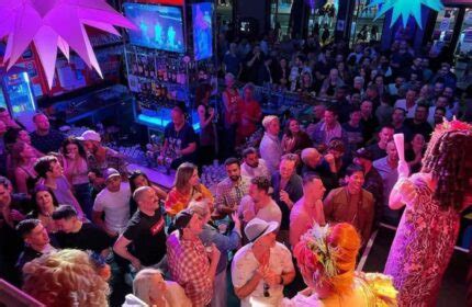 sydney gay bars clubs  gay guide
