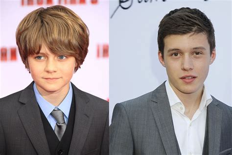 Ty Simpkins Y Nick Robinson En Jurassic World • Cinergetica