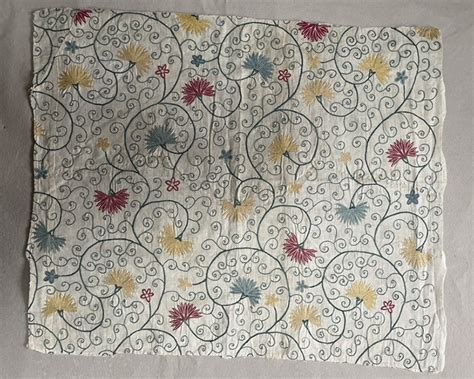 Rare Gujerati Embroidery Late 17th Early 18th C World Textiles