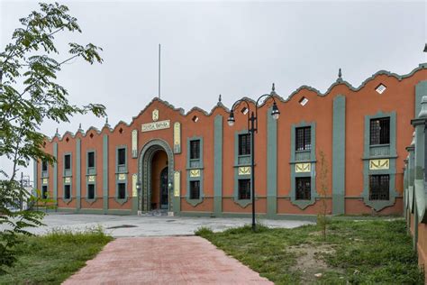 La Escuela De Saltillo Que Fue Cementerio Y Hospital