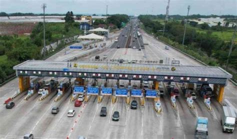 Siang Ini One Way Diberlakukan Di Tol Cipali Kalikangkung Semarang