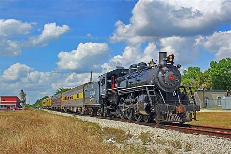 Us Sugar Steam 148 In Lake Placid G Photograph By Joseph C Hinson