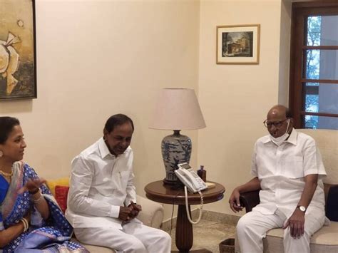 Telangana Cm Kcr Meets Ncp Leader Sharad Pawar In Mumbai Know Full Details Kcr Meets Sharad