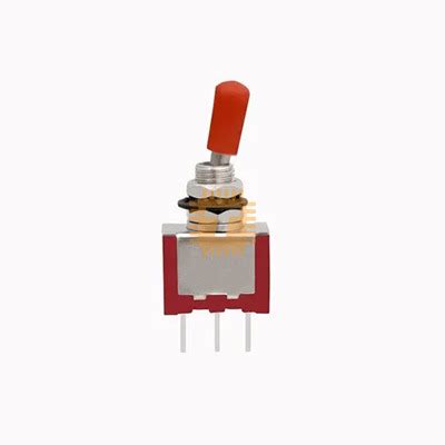 BU0117 SPDT Toggle Switch 3 Pin 125VAC 6A Medium