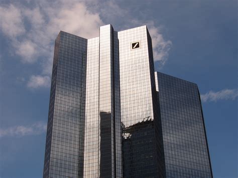 File:Frankfurt Deutsche Bank.jpg - Wikipedia