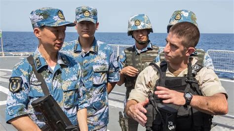 Why the Chinese military uses ridiculously blue uniforms | Sandboxx