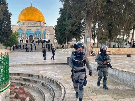 Al Aqsa Mosque ‘vile Raid By Israeli Police Draws Condemnation The