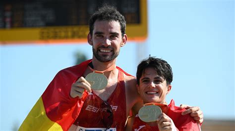 A España le va la marcha María Pérez y Álvaro Martín campeones del