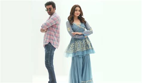 Alia Bhatt Flipkart Ad : Check out the list of all alia bhatt movies ...