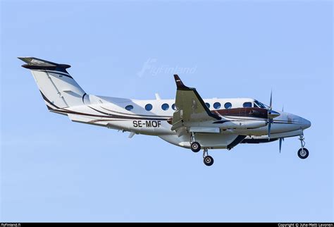 SE MOF Beechcraft B300 Super King Air 350i Svenskt Industriflyg 22