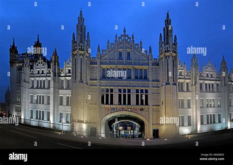 Marischal College Granite Building Aberdeen City Council Hq At Dusk