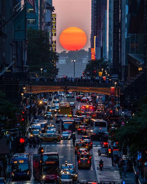 What is Manhattanhenge? | themindcircle