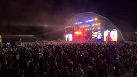 CA Vilar de Mouros à maneira dos The Sex Pistols Agência de